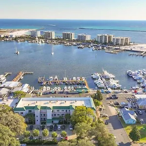 https://harbor-hideaway.hotels-destin.com